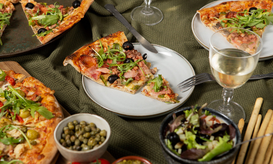 AV pizzeria in the heart of the Seine Valley 1