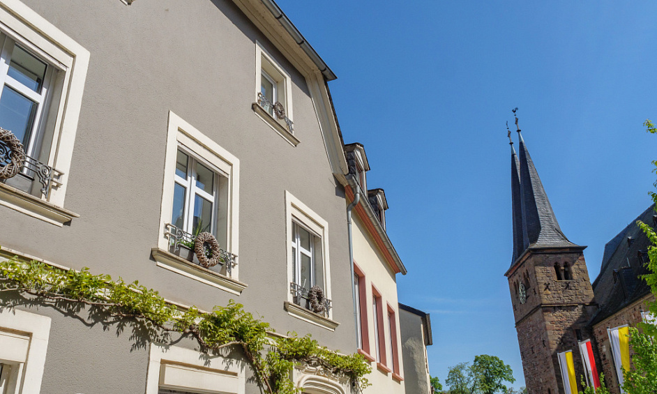 Profitable façade opportunity in Limoges 1