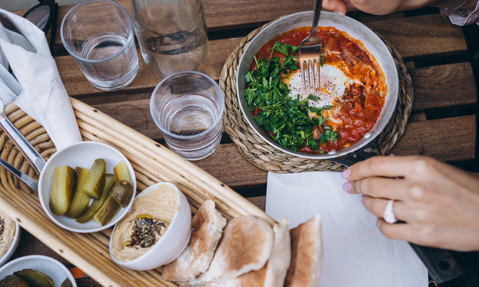 AV restaurant Mediterranean cuisine Villeurbanne 1