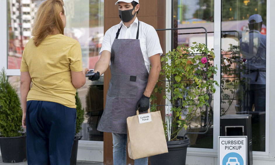 AV restaurant & delivery for businesses Lyon PD 1 AV restaurant & delivery for businesses Lyon PD 1
