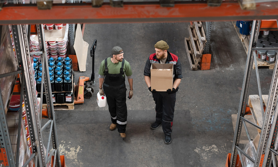 Takeover Logistics Centre & B2B Services MBE-Agen 1