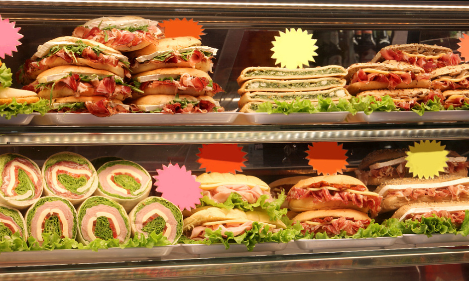 Sale sandwich shop street corner outskirts Nantes 1