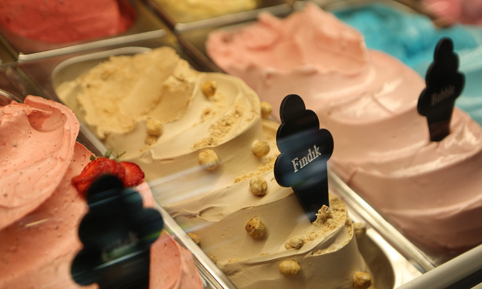Sale FDC iconic ice cream shop dept 17 1