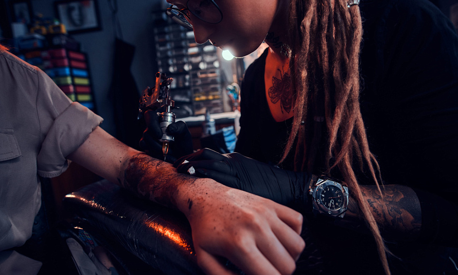 Tattoo studio for sale in central Toulouse 1