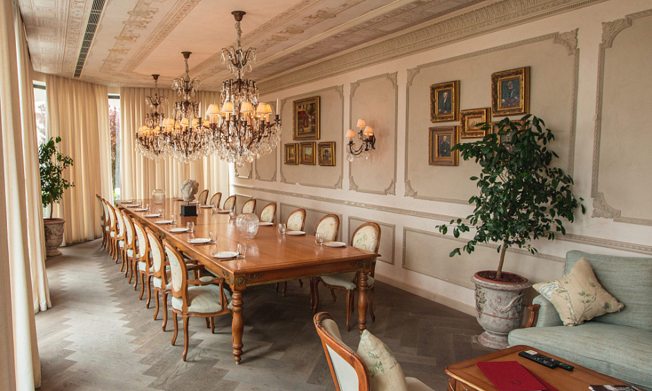 AV restaurant location No.1 Nantes place Royale 1