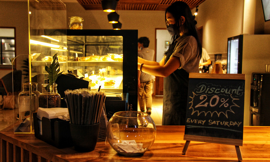 Turnkey neighborhood restaurant for sale in Reims 1