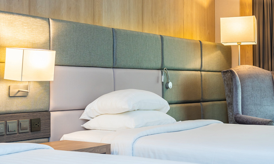 Hotel for sale + 20 rooms in Paris 75010 1