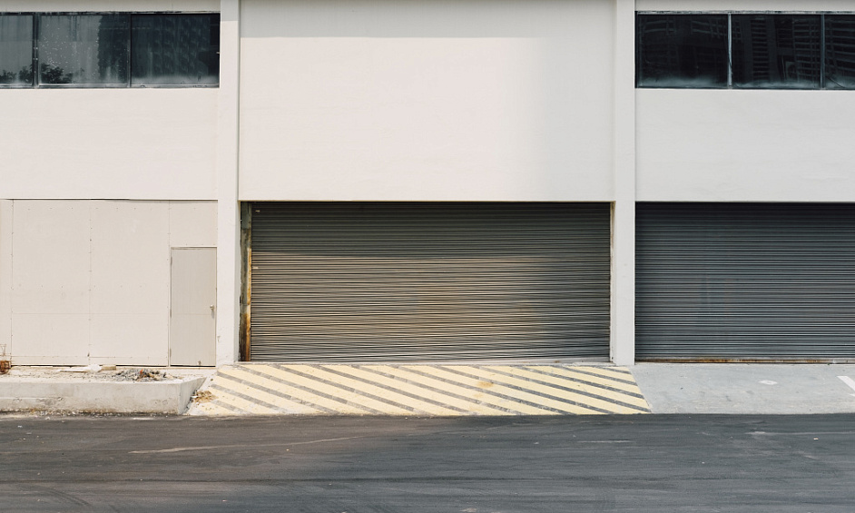 For sale garage in Chambéry commercial area No. 1 1