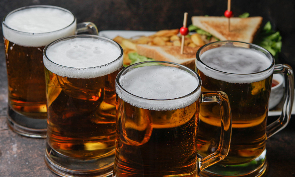 For sale corner brasserie prime location N°1 in Paris 1