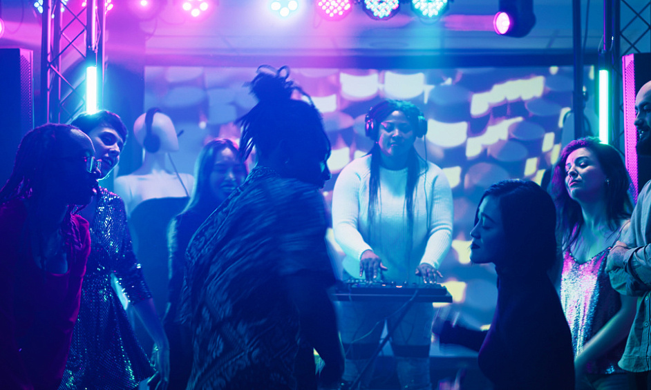 For sale bar nightclub with terrace loc. No.1 Paris 1