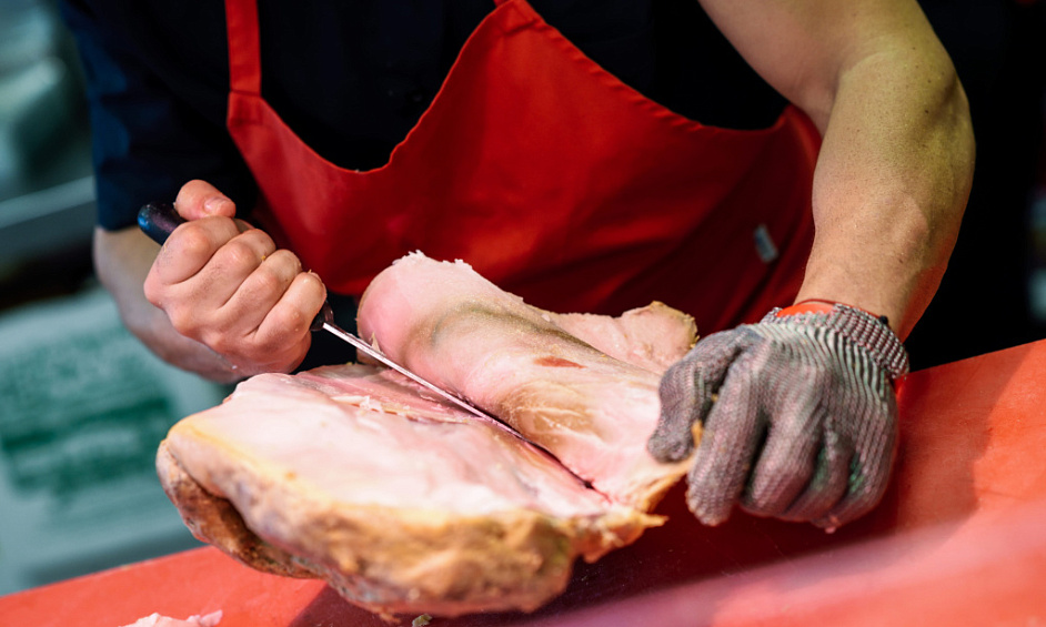 Butchery for sale — cutting facility in Saint Brieuc 1