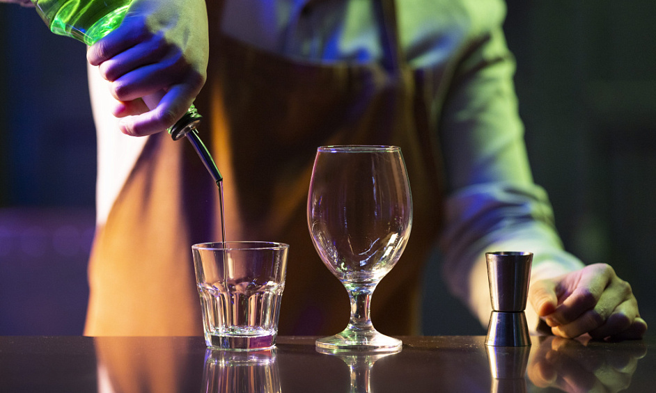 Sale bar brasserie dancing Paris Right Bank SOPI 1