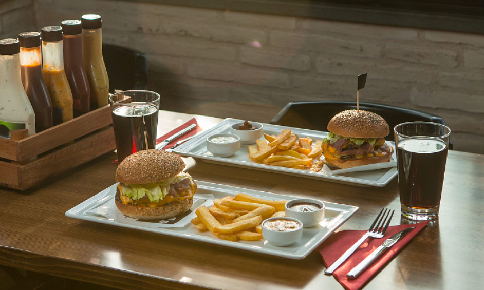 Create your healthy restaurant in Toulouse 1