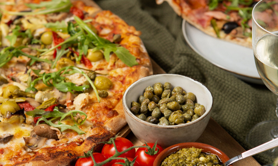 Iconic pizzeria for sale in Paris Montorgueil 1