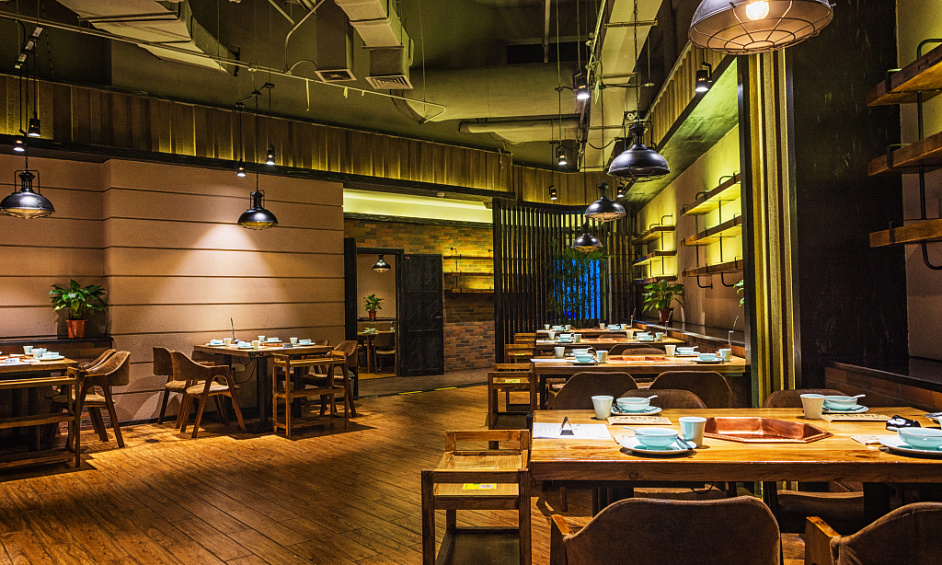 For sale restaurant with Class IV liquor license in Le Havre 1