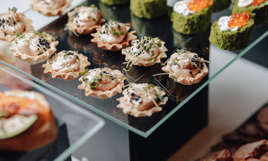 AV corner caterer CSP+ neighborhood Paris Daumesnil 1