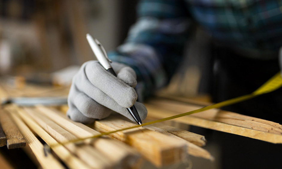 For Sale Beautiful Carpentry Company Alpes Maritimes 1 For Sale Beautiful Carpentry Company Alpes Maritimes 1