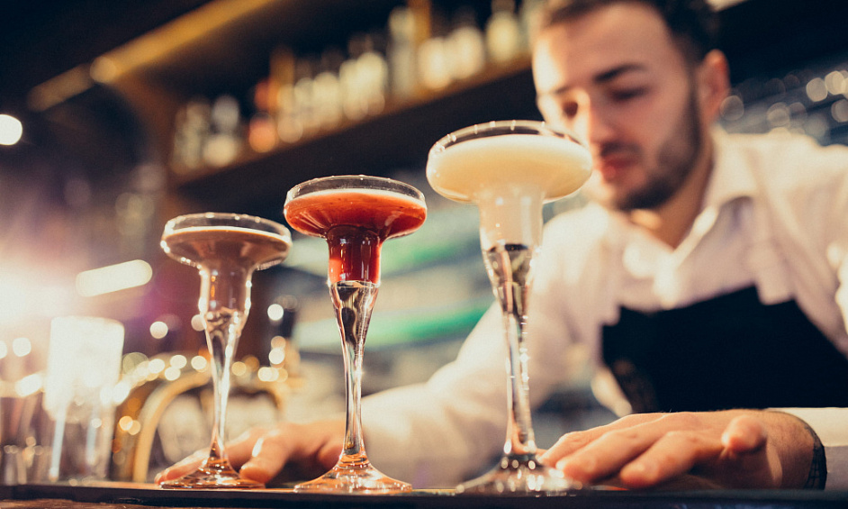 Selling bar brasserie prime location in West Paris 1