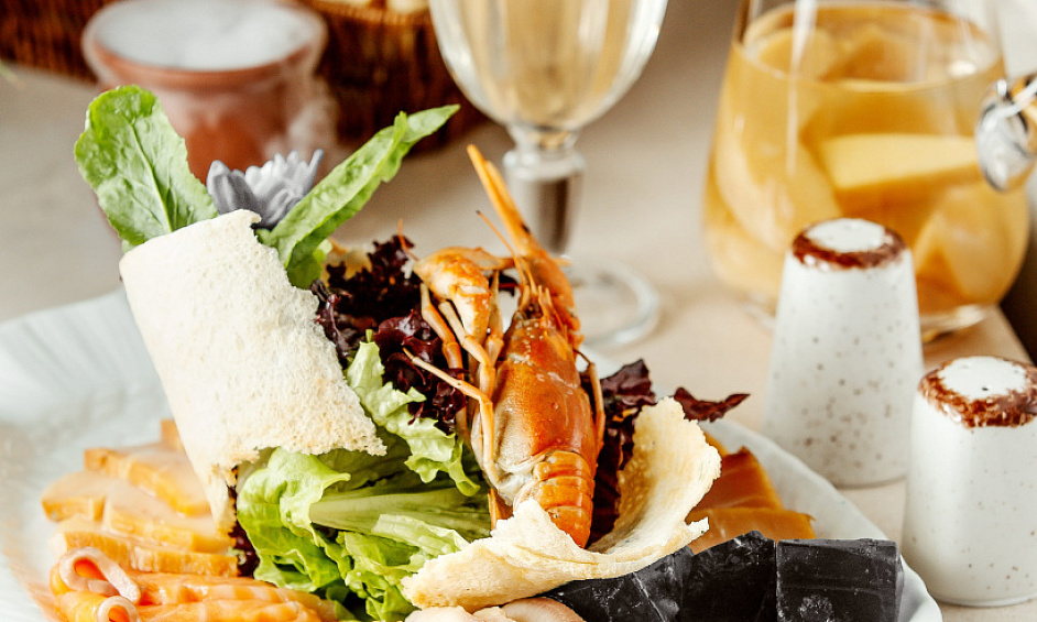 Restaurant for sale in the heart of the Old Port, Marseille 1