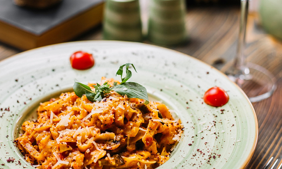 Restaurant for sale in Strasbourg centre grande-Ile 1