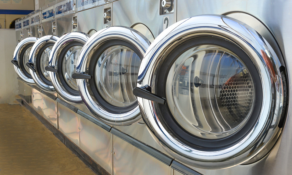 Laundry laundromat dry cleaner for sale in Sète 1
