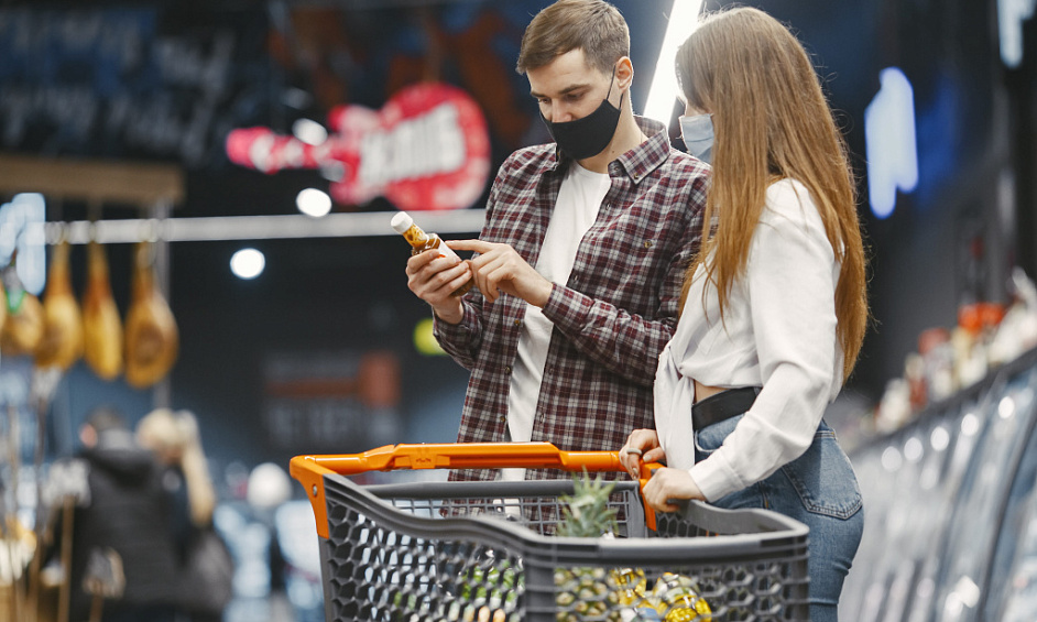 Takeover of VIVAL grocery store South Blois (41) 1