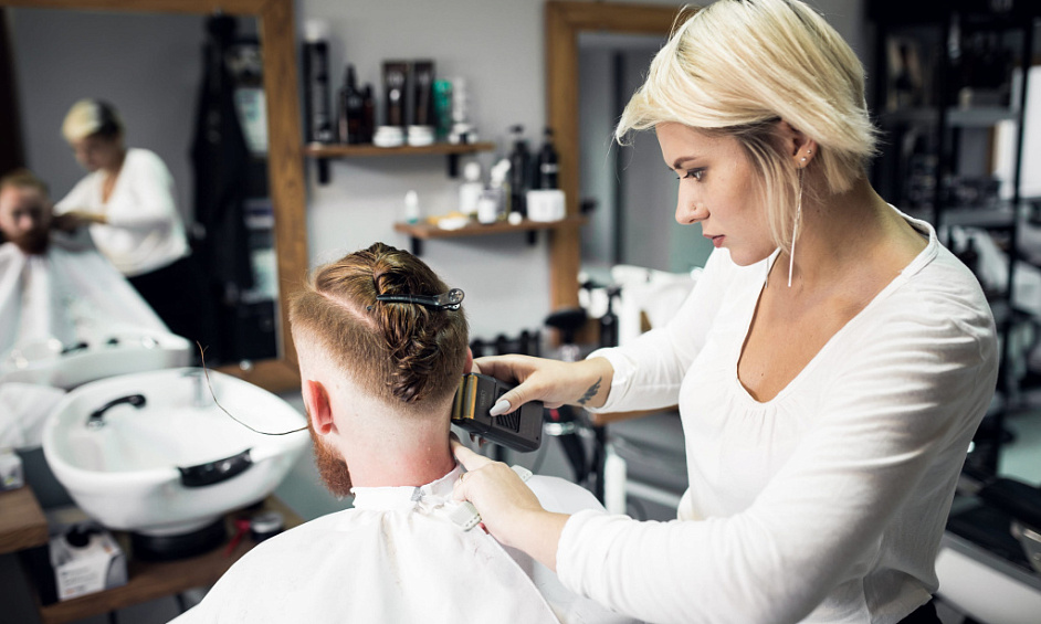 UNISEX HAIR SALON 1