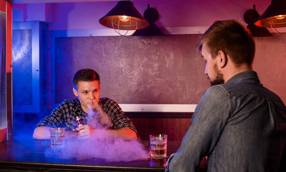 For sale: bar-tobacconist (FDJ) with rooms in Malaunay 1 For sale: bar-tobacconist (FDJ) with rooms in Malaunay 1