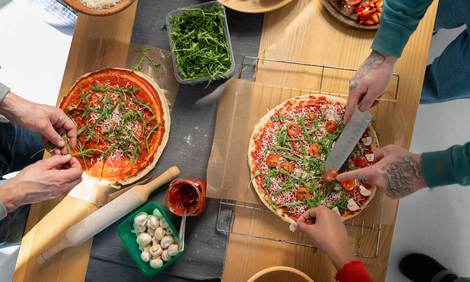 Restaurant pizzeria for sale with terrace 1