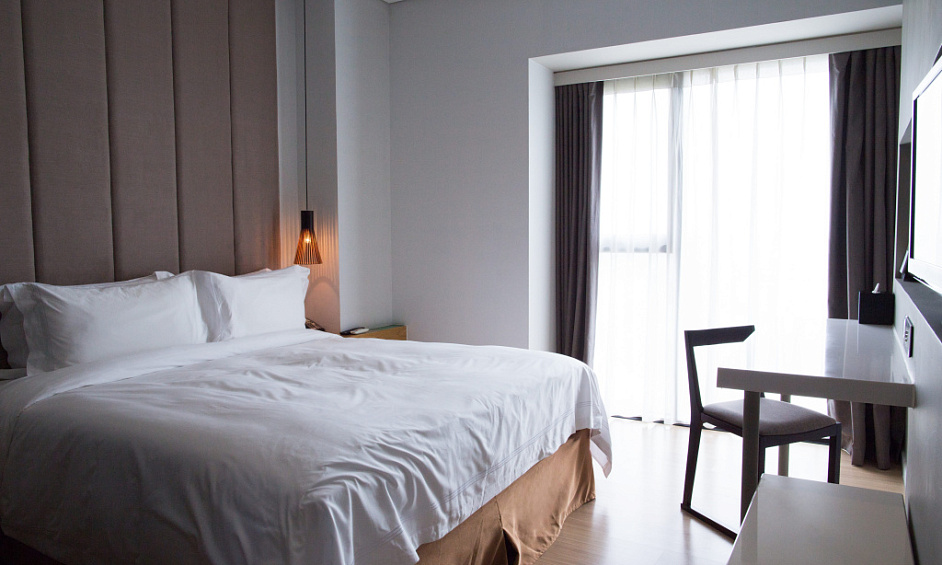 Social hotel for sale 31 rooms Paris 75018 1