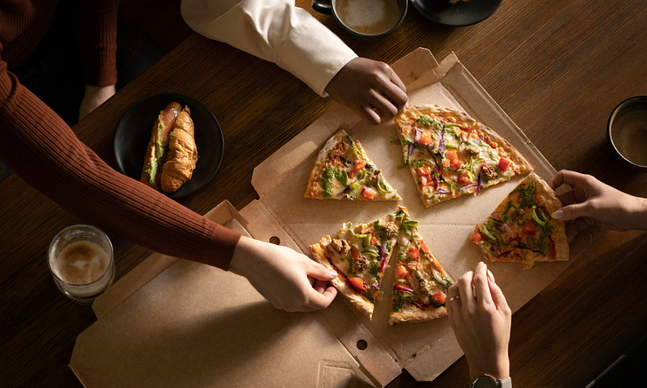 Pizzeria and caterer for sale ideally located 75017 1