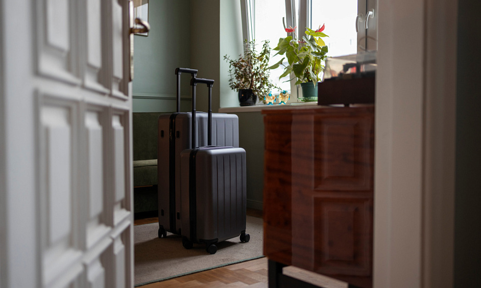 Magnificent Castle Renovated with Outbuildings 1