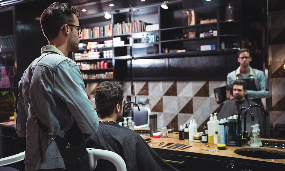 AV barber salon renowned shopping center Valence 1