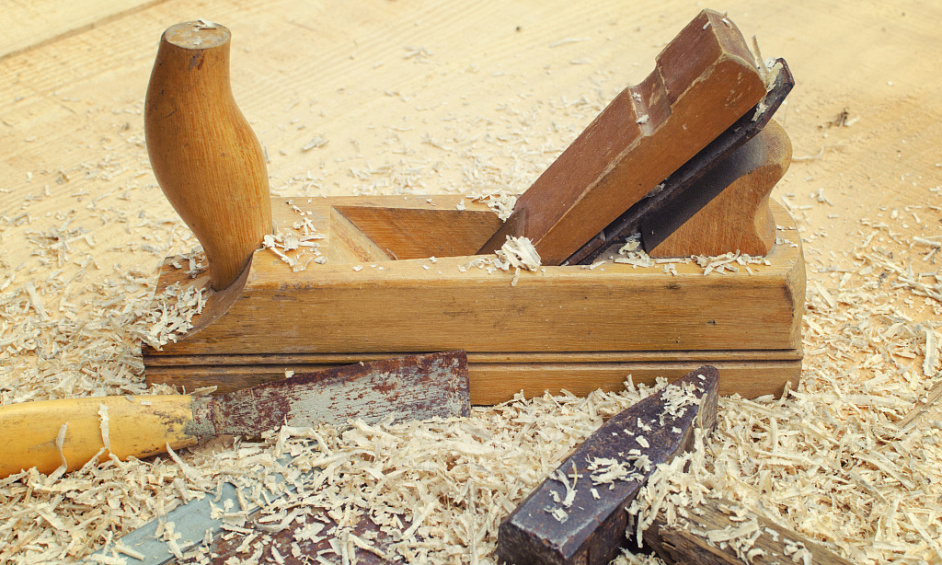 For sale FDC cabinetmaking, tabletterie in Oyonnax 1