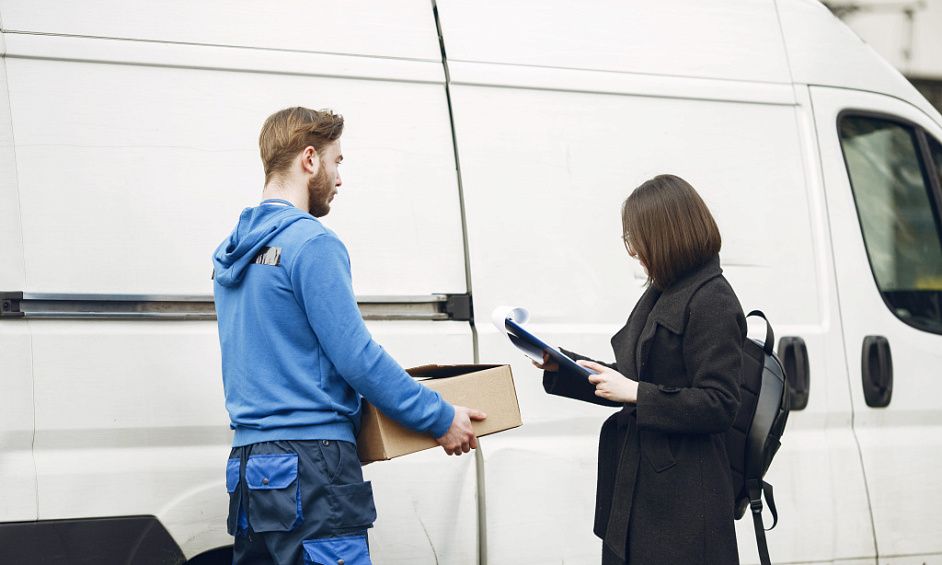 AV freight transport company HGV AND LV 1