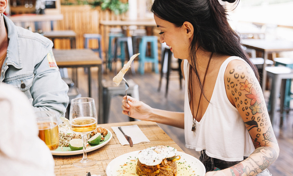 SUPERB DEAL restaurant location No.1 premium - Tours 1