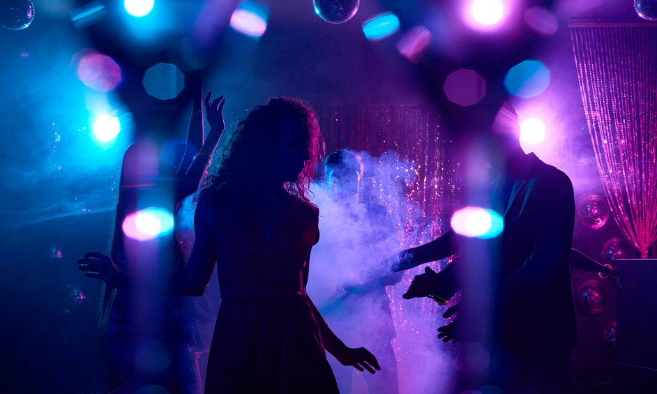 Sale of nightclub business 75017 Paris Etoile 1