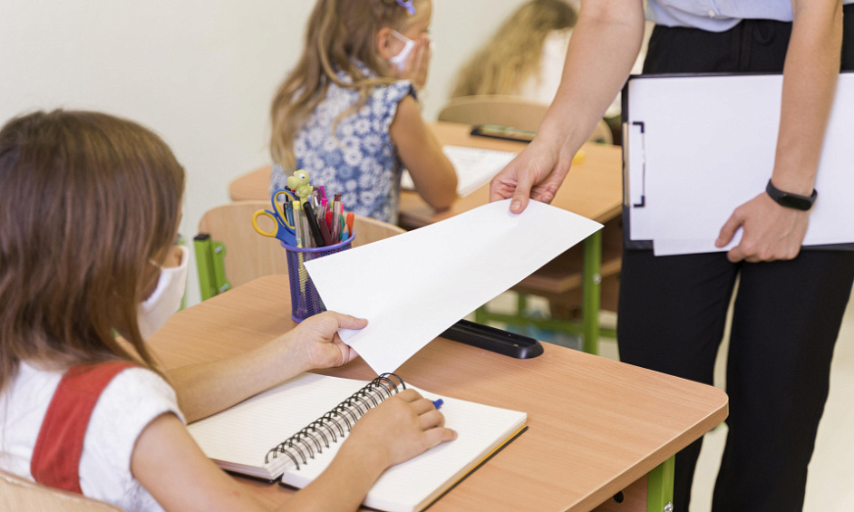 Ouvrez une agence de soutien scolaire à Nîmes 1