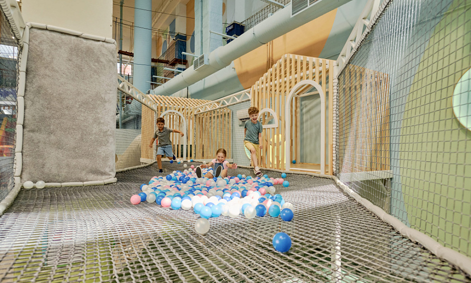 Complexe de loisirs indoor multi-activités – Vosge 1