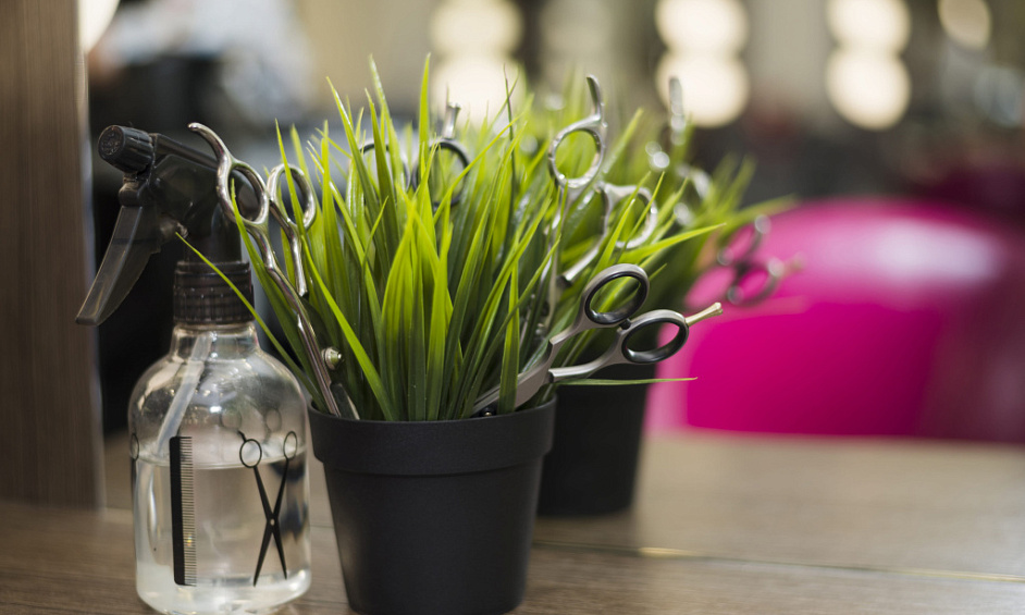 Business or Shares hairdressing franchise Nantes la paixP 1